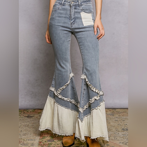 P110 NWT POL Flare Stretch Denim Twill Vintage Wash Pockets Raw Hem Sm Md Lg - Picture 2 of 14